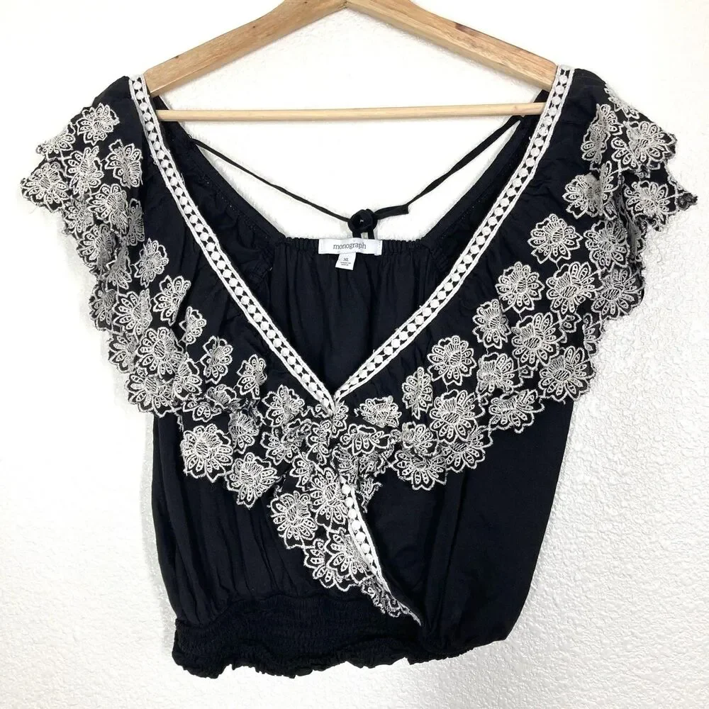 Monograph Anthropologie Blouse XL Black Embroidered Floral Ruffle Crop Top Boho - Picture 3 of 15